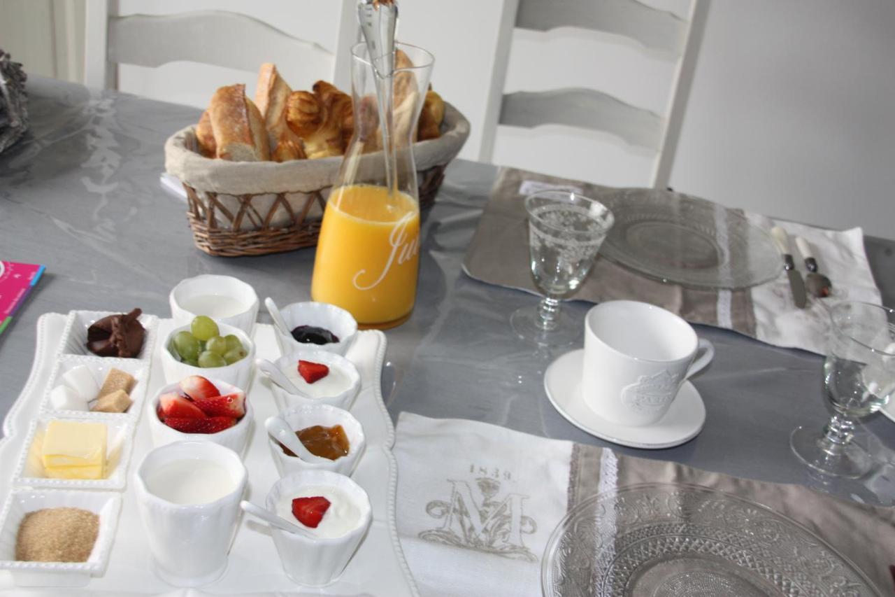 Bed and Breakfast Comme Un Reve Doignies Екстер'єр фото